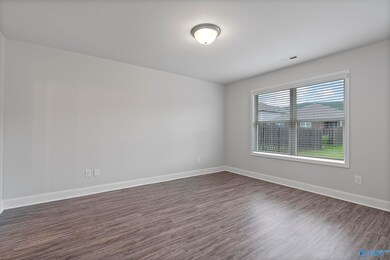 6070 Thorntons Way Cir NW, Huntsville, AL 35810 - photo 5