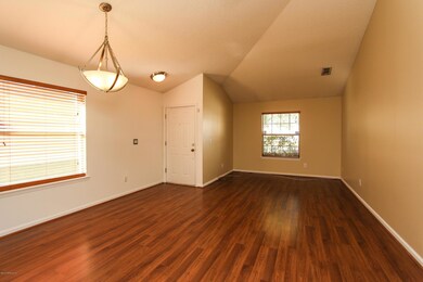 2662 Acorn Park Dr S, Jacksonville, FL 32218 - photo 5