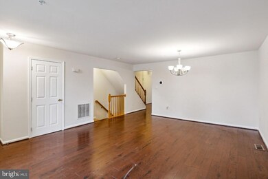 3544 Derby Shire Cir, Windsor Mill, MD 21244 - photo 4