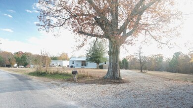 2590 Leach Rd, Huntingdon, TN 38344 - photo 4