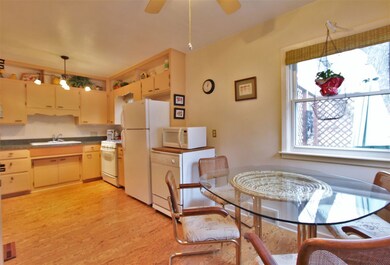 1704 Park Dr, Cedar Falls, IA 50613 - photo 5