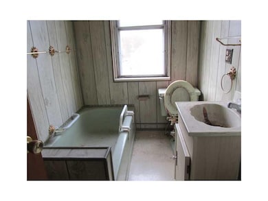 Full Bath.