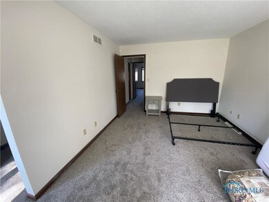 5128 Regency Dr, Toledo, OH 43615 - photo 7