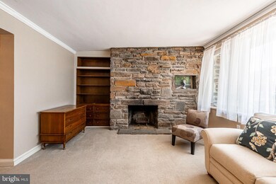 2215 Windsor Cir, Broomall, PA 19008 - photo 7