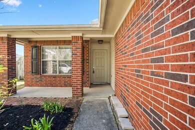 31039 Sundance Woods Ct, Spring, TX 77386 - photo 3