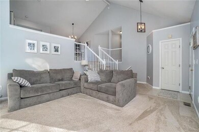 Light and bright great room.