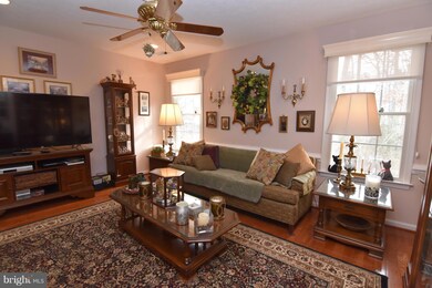 44186 Honeysuckle Ln, California, MD 20619 - photo 7