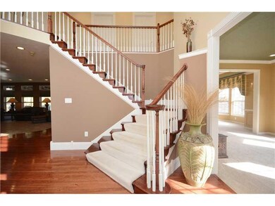 Entry/Foyer.