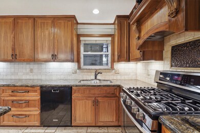 7930 Salge Dr, Houston, TX 77040 - photo 6