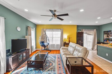 36 Andrews Way, Piscataway, NJ 08854 - photo 2