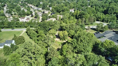 8-web-or-mls-698-e-johnstown-rd