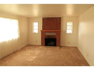 2701 Sparkman St, El Paso, TX 79930 - photo 5