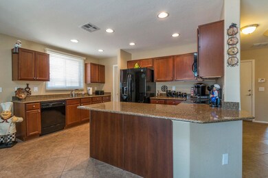 7) KITCHEN