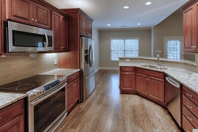 2360 Pauly Brook 007