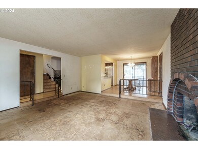 Living Room/Dining Room