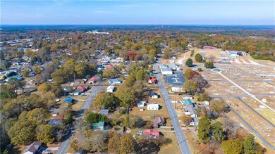 44 Clairmont Ave, Elberton, GA 30635 - photo 5