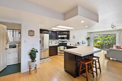 2100 Hacienda St, Redding, CA 96003 - photo 6