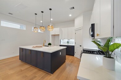 137 E 37th St unit A, Houston, TX 77018 - photo 5