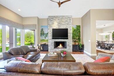 04 Living Room