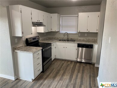 405 Myra Lou Ave, Copperas Cove, TX 76522 - photo 2