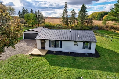 1445 N Seymour Rd, Flushing, MI 48433 - photo 3