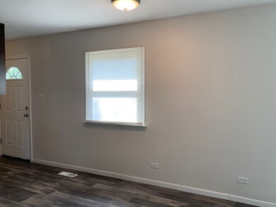 2619 Turtle Creek Dr, Hazel Crest, IL 60429 - photo 3