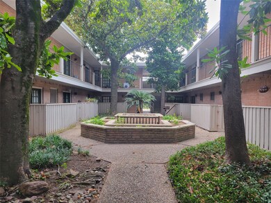 1801 Cortlandt St unit 4, Houston, TX 77008 - photo 3