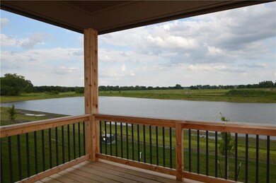 9510 Rushbrook Dr, Johnston, IA 50131 - photo 2