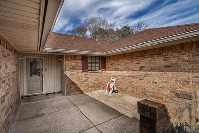 1507 Leach St, Kilgore, TX 75662 - photo 4