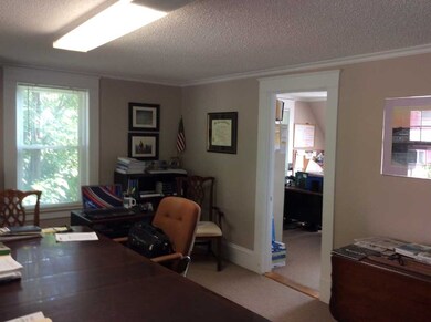 35 Main St, Plymouth, NH 03264 - photo 6