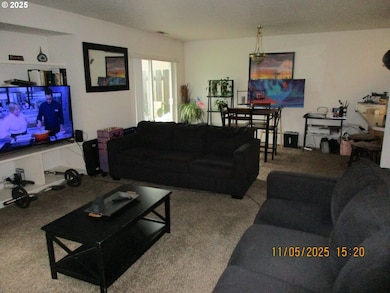 141 Fairacres Ln, Roseburg, OR 97470 - photo 3