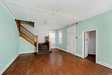 407 W Adams St, Muncie, IN 47305 - photo 3