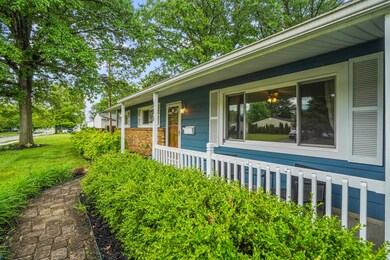 Front/Covered Porch