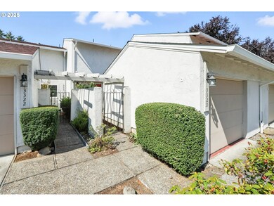 3320 NE 29th St unit 18, Gresham, OR 97030 - photo 5