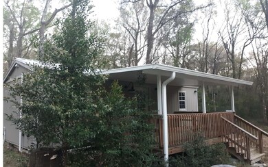 891 Washinton Ave, Fort White, FL 32038 - photo 4