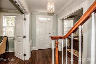 102 S Race St, Statesville, NC 28677 - photo 6