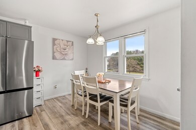 74 Tennis Plaza Rd unit 34, Dracut, MA 01826 - photo 5