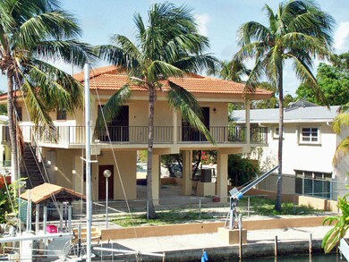 Canal Side