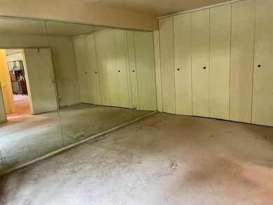 Bay Terrace Cooperative Section XII, Inc. unit 2D, Bayside, NY 11360 - photo 6