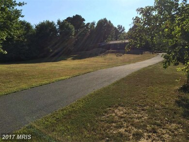 8720 Normal School Rd, Bowie, MD 20715 - photo 7