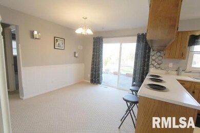 4734 N Koerner Rd, Peoria, IL 61615 - photo 6