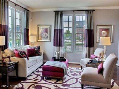 22872 Glacier Lily Dr, Clarksburg, MD 20871 - photo 4