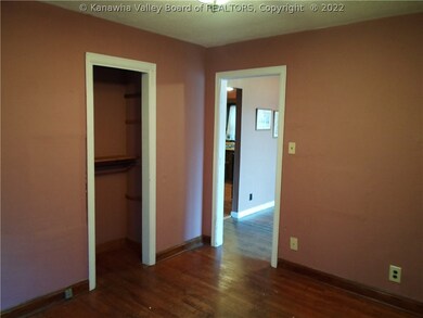 547 18th St, Dunbar, WV 25064 - photo 7