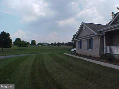 6575 Twilight Glow Dr, Sykesville, MD 21784 - photo 2