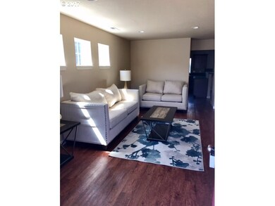 966 NW 2nd Ave, Canby, OR 97013 - photo 6