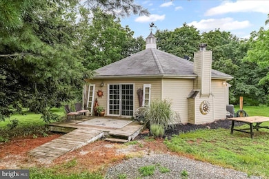 1962 Tollgate Rd, Palm, PA 18070 - photo 2