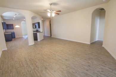 3779 Lake Bend Shore Dr, Spring, TX 77386 - photo 5