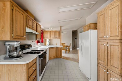 1210 Dean Ln, Fallon, NV 89406 - photo 7