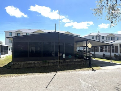 900 Aqua Isles Blvd unit E17, La Belle, FL 33935 - photo 3