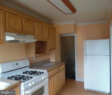1059 Church St, Brooklyn, MD 21225 - photo 7